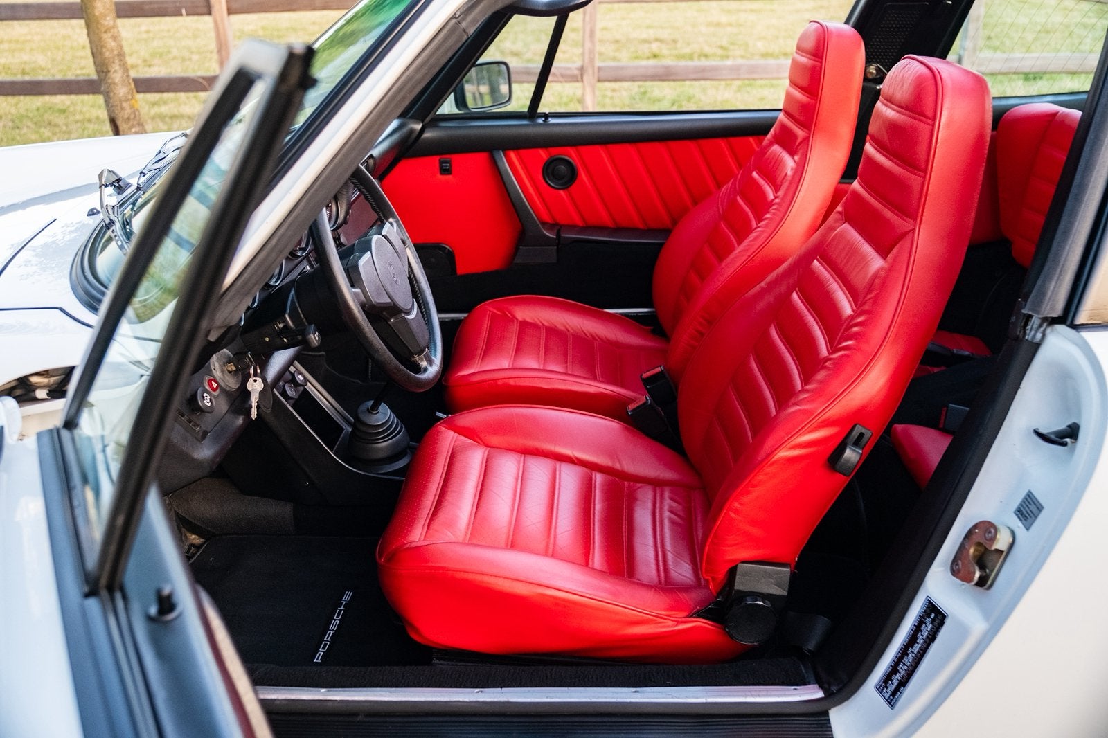 Porsche 911 3.2 Targa - 1984, Auto's, Porsche, 4 zetels, Achterwielaandrijving, Cabriolet, Wit