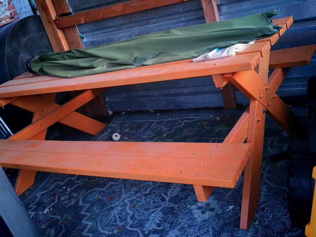 Picknick bank, Ophalen