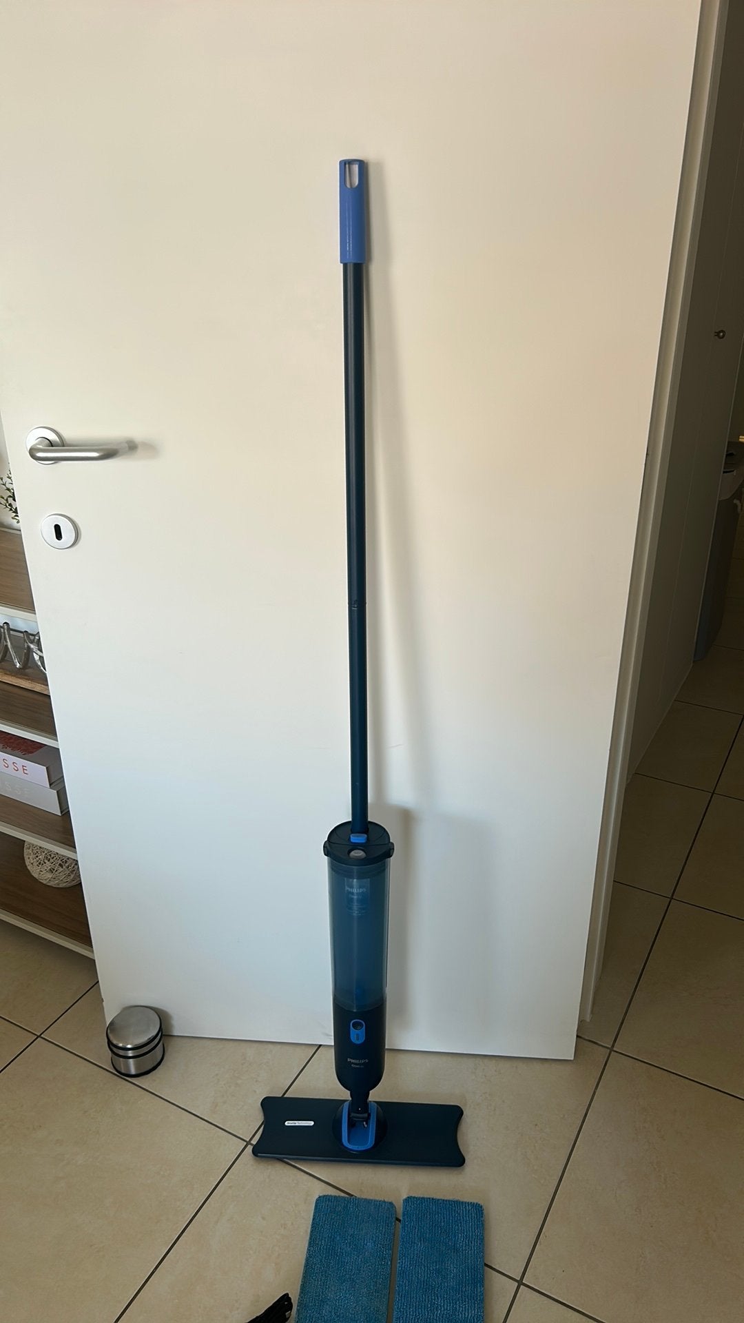 Philips oneup vloerreiniger, Huis en Inrichting, Schoonmaakartikelen, Ophalen, Mop of Dweil