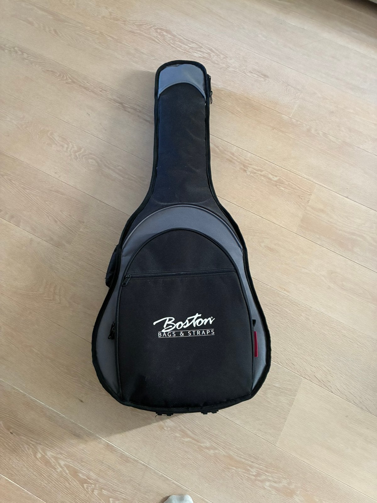 Guitare classique + housse, Enlèvement, Utilisé, Guitare classique ou espagnole, Avec valise
