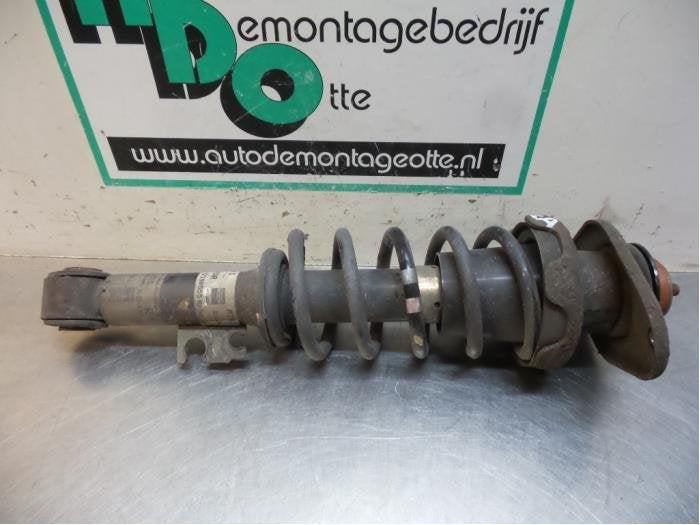 Barre amortisseur arrière gauche d'un Mini Cooper, -, 3 mois de garantie, -, -