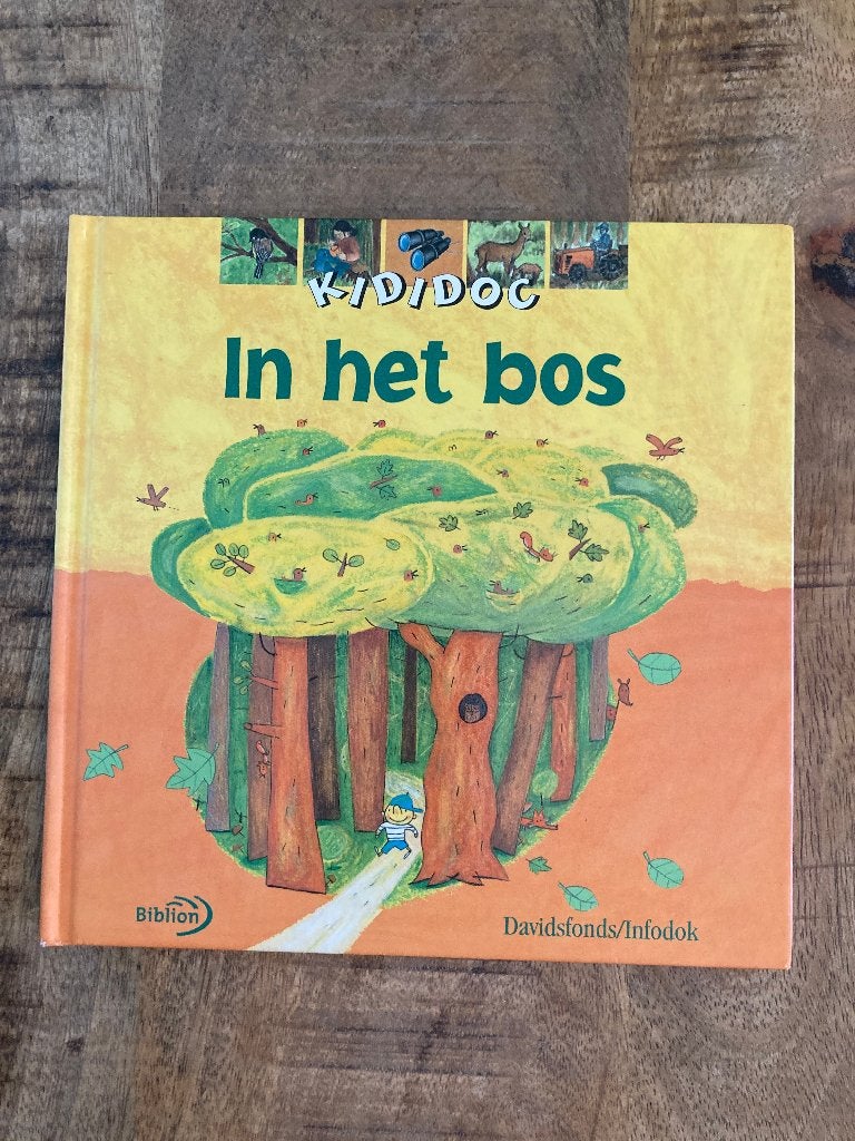 Kididoc - In het bos - Biblion, Boeken, Ophalen of Verzenden, Gelezen, Kididoc