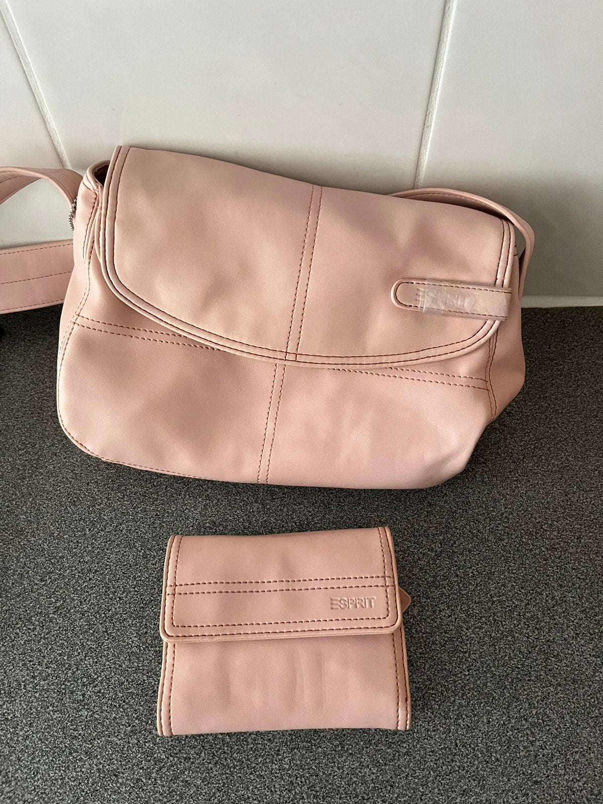 Lichtroze handtas + portemonnee Esprit, Handtassen en Accessoires, Ophalen of Verzenden, Nieuw, Roze, Handtas