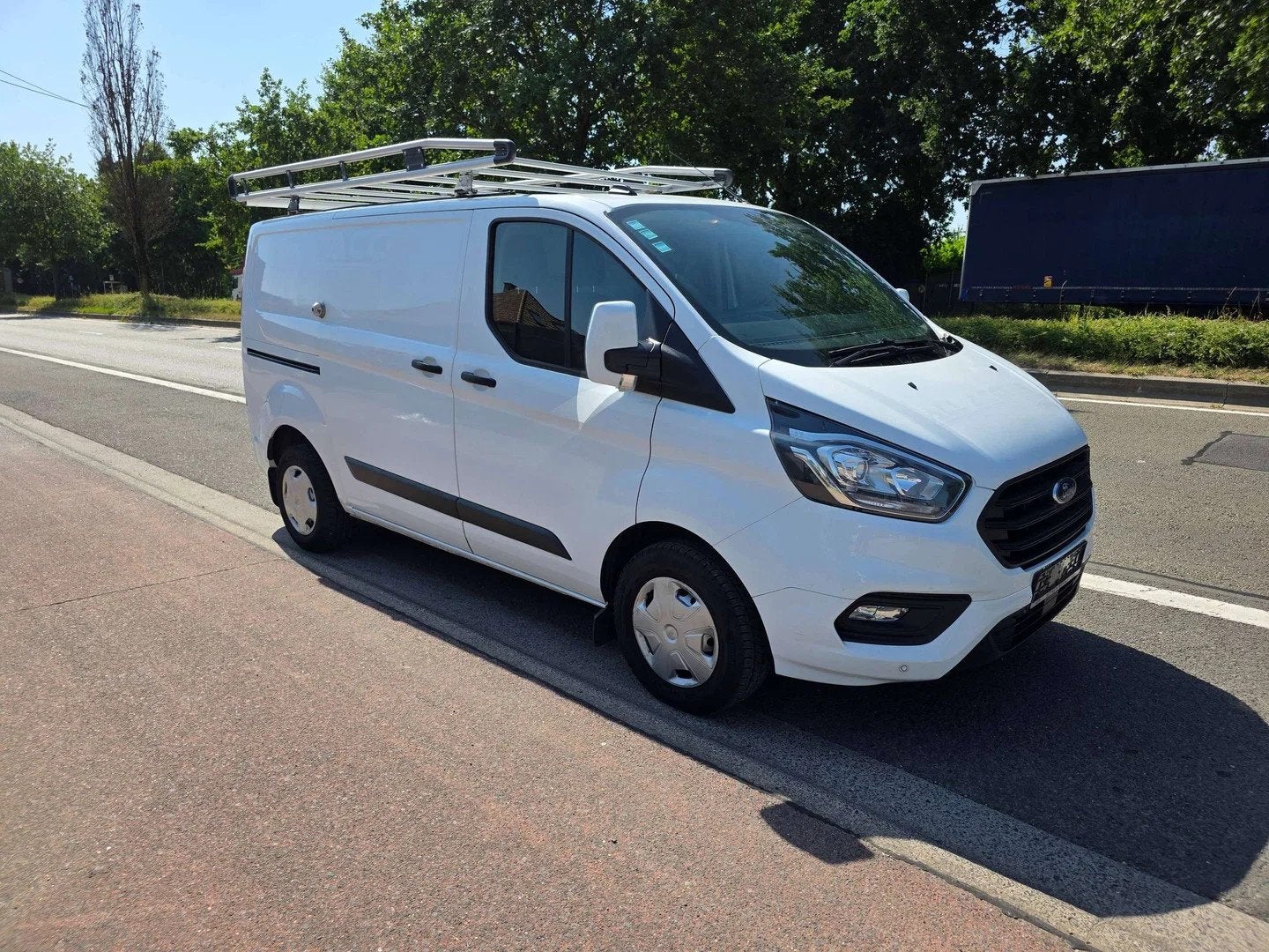 Ford Transit Custom 2.0 TDCi L1H1 Trend S/S (EU6.2) 1 MAIN-C, Autos, Camionnettes & Utilitaires, https://public.car-pass.be/vhr/39f07b82-c77f-4cb1-8d0a-bf081436dbdc