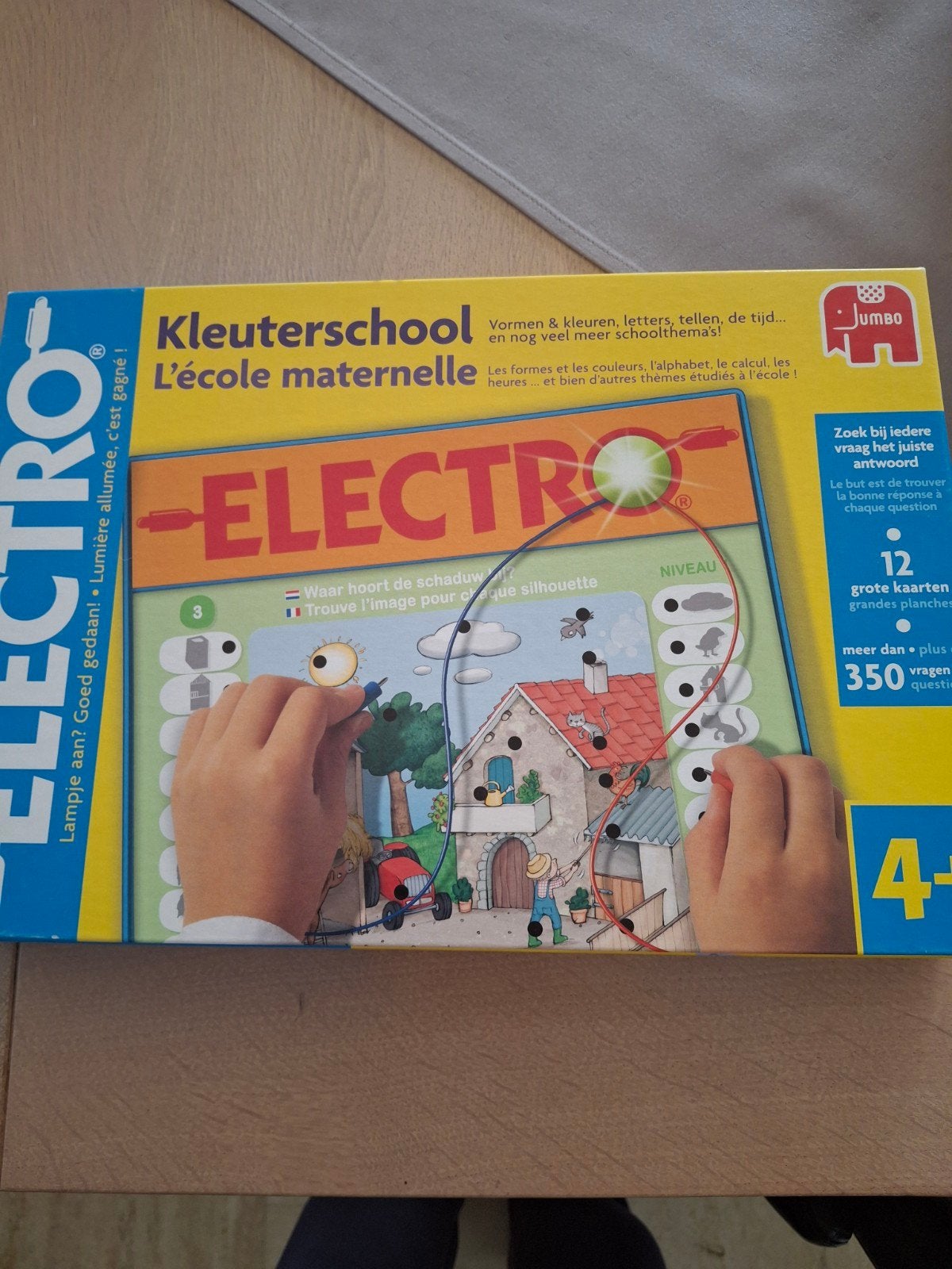electro kleuterschool, Een of twee spelers, Ophalen, Zo goed als nieuw
