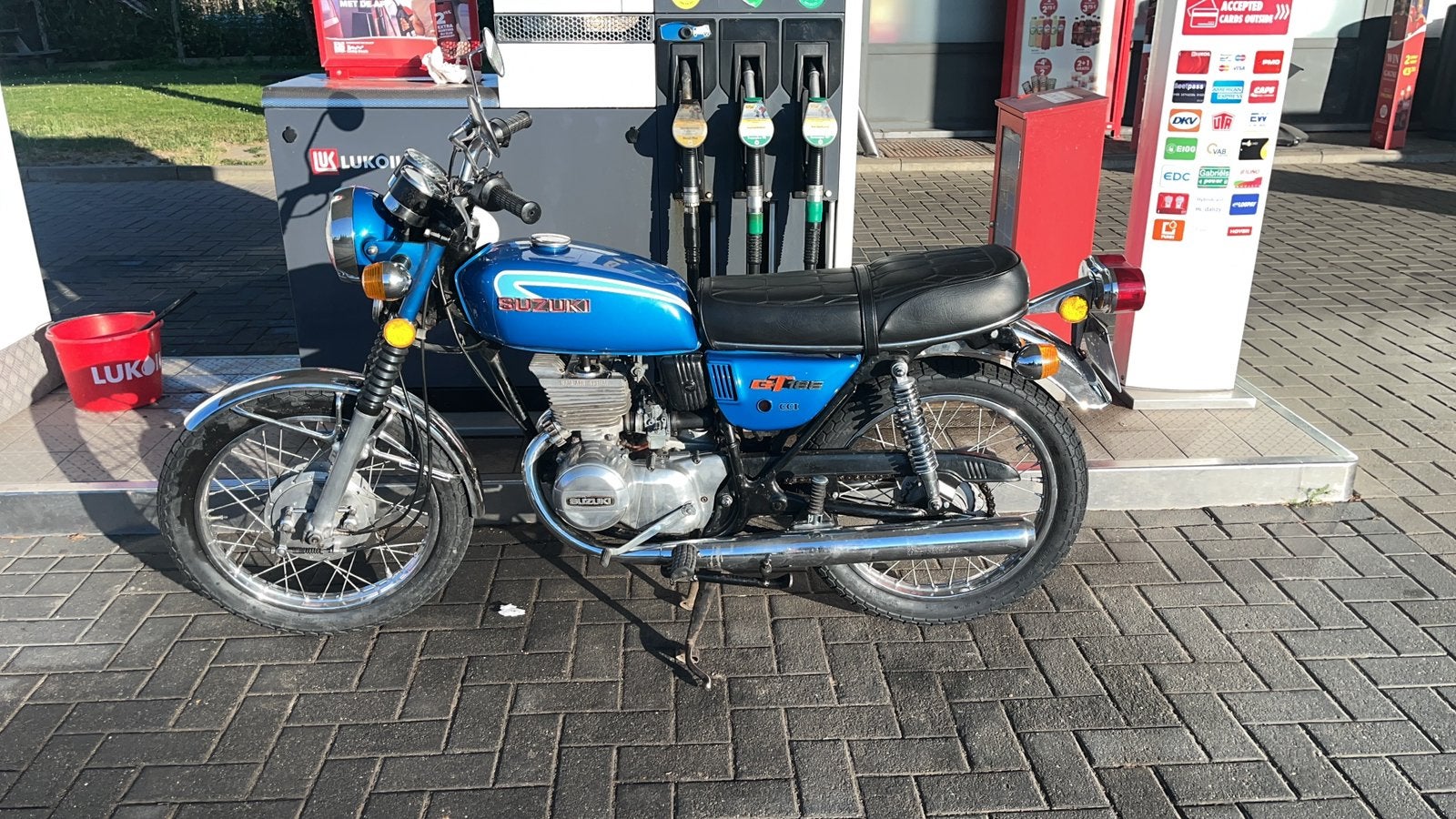 Suzuki gt185, Motos, Particulier