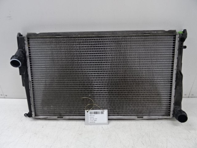 RADIATEUR BMW 1 serie (E82) (01-2006/12-2014) (5794442), Gebruikt, BMW, Petuelring 130
80809  München, DE, Bayerische Motoren Werke AG