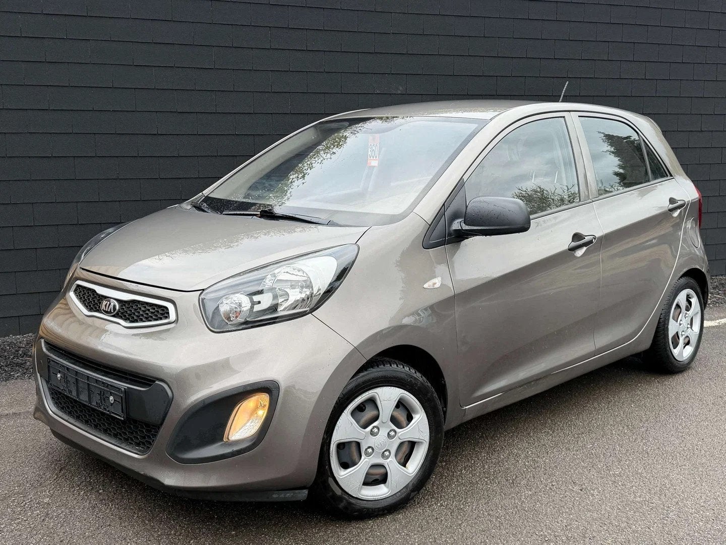 Kia Picanto 1.0i+AIRCO+MARCHAND OU EXPORT+GRIFFES CARROSSERI, Autos, Euro 5, Achat, 998 cm³, Entreprise