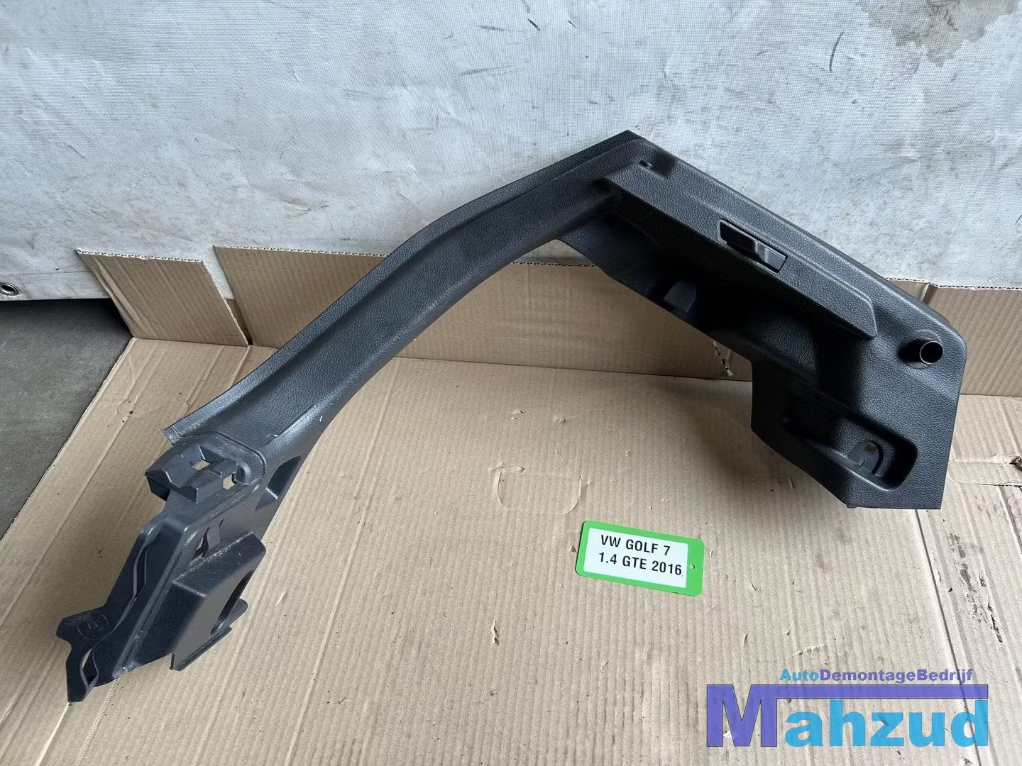 VW GOLF 7 Links hoedenplank houder bagagebekleding 2012-2021, Auto-onderdelen, Gebruikt, Volkswagen, Volkswagen AG, Vw@volkswagen.de