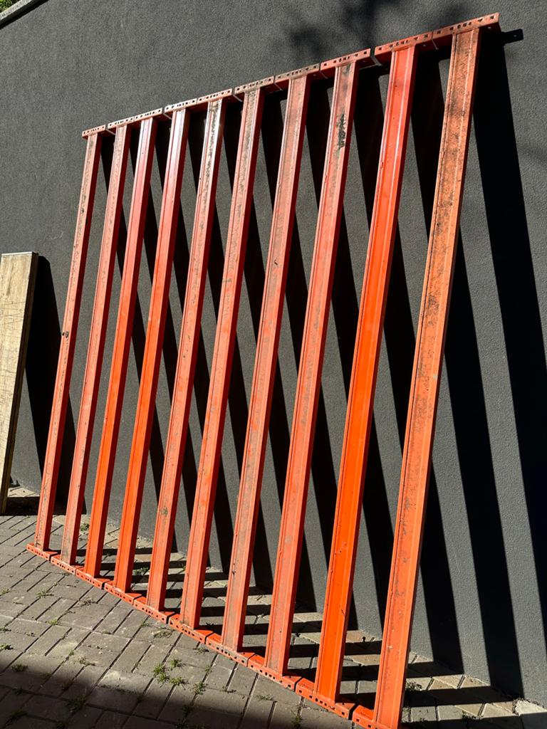 Steiger voor opslag van zware vrachtwagens, Tuin en Terras, Ophalen, Zo goed als nieuw