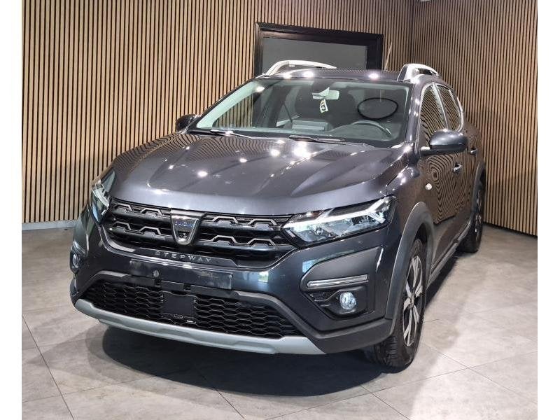 Dacia Sandero stepway, Autos, Argent ou Gris, Achat, https://public.car-pass.be/vhr/f8b6aa6a-609e-4e50-9c38-a46d1bb84d1a, Entreprise