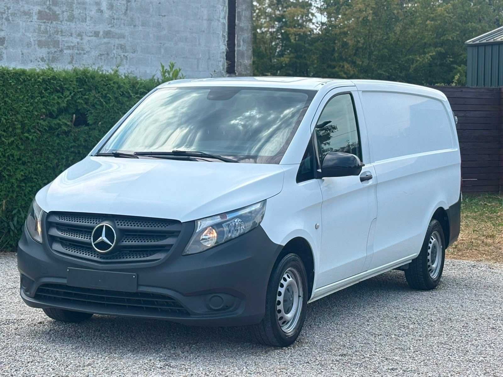 Mercedes-Benz Vito 639/4 bestelwagen, Auto's, Mercedes-Benz, Gebruikt, Bedrijf, Diesel, SUV of Terreinwagen
