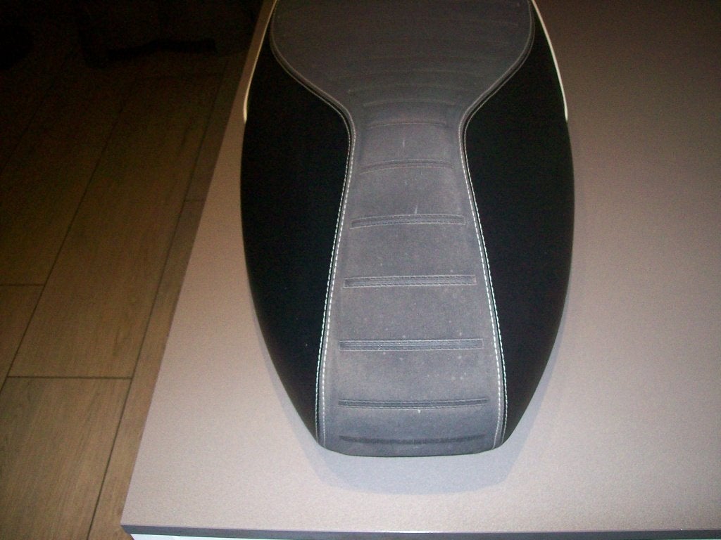 selle Vespa Supersport GTS/V, Enlèvement ou Envoi, Comme neuf, Selle, Vespa