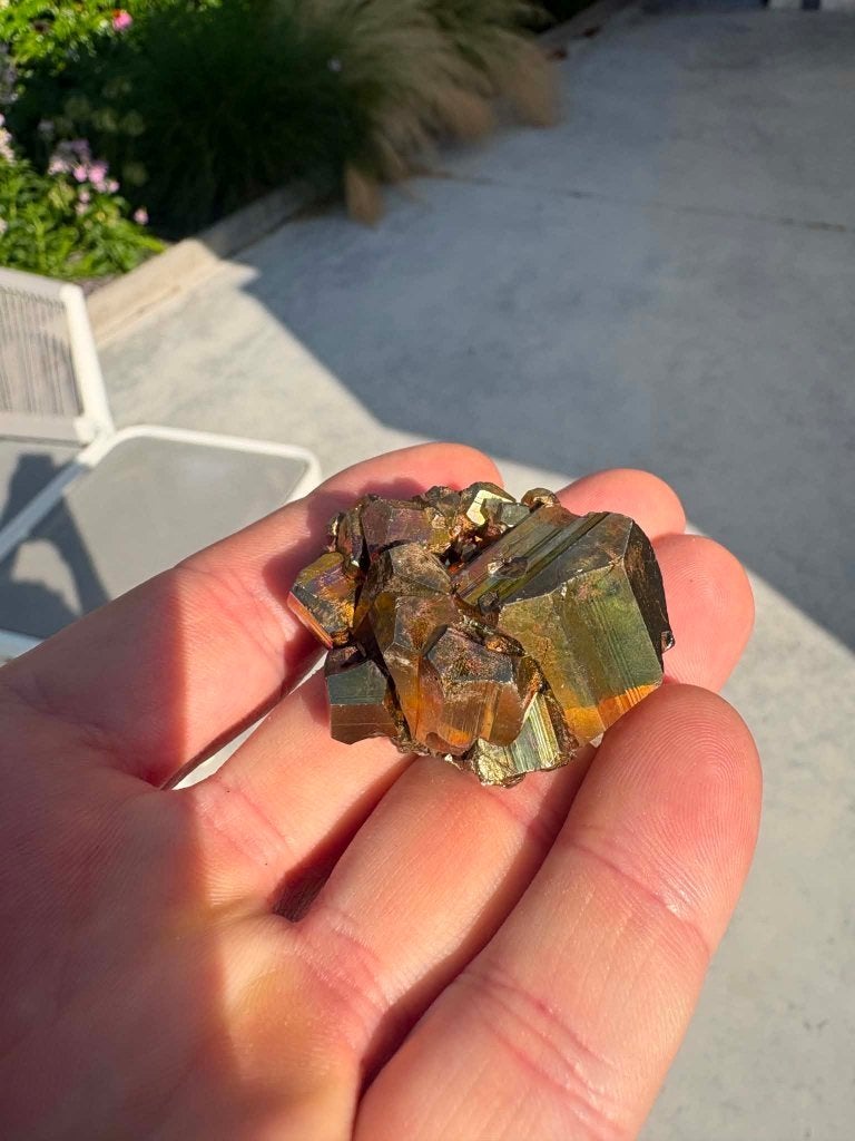 Pyrite Kalimantan, qualité muséale haut de gamme, Collections, Enlèvement ou Envoi, Minéral