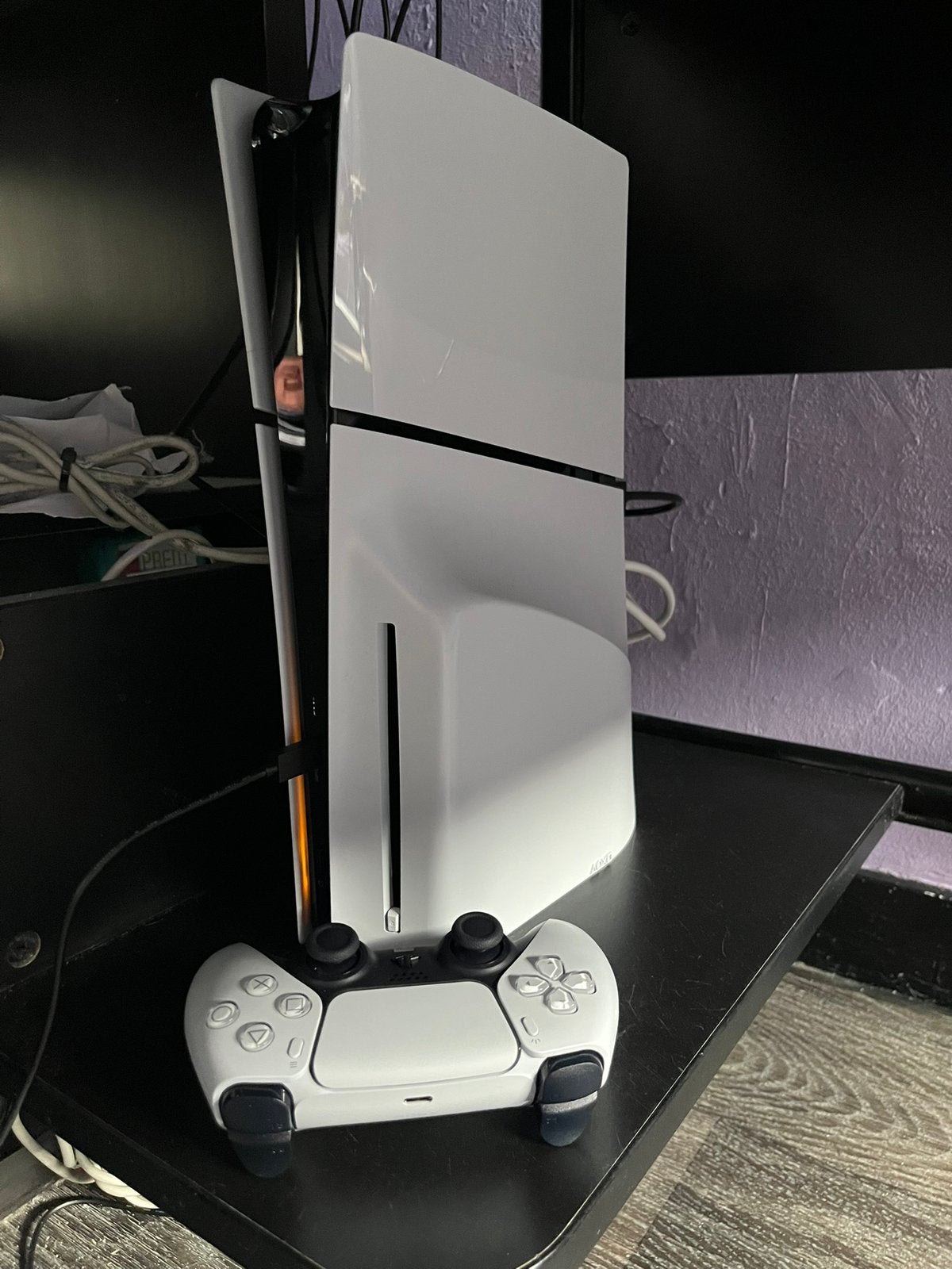 PS5 Slim Met Disk 1TB bijna ongebruikt., Games en Spelcomputers, Spelcomputers | Sony PlayStation 5, Ophalen, Zo goed als nieuw