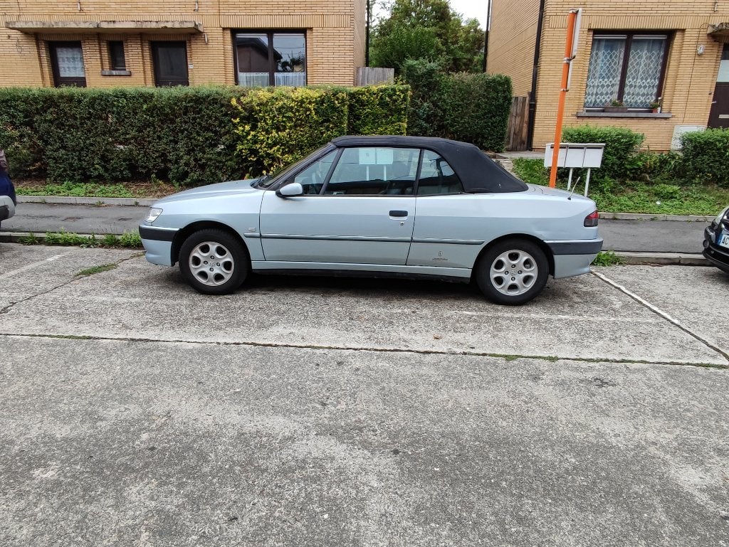 Voiture Peugeot 306, Autos, Cuir, Argent ou Gris, Achat, Cabriolet