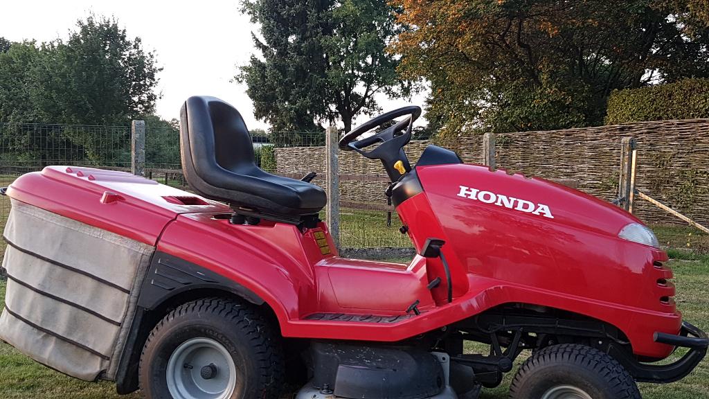 tracteur tondeuse Honda 2417 moteur 17PK vitesse AUTOMATIC, Jardin & Terrasse, Enlèvement, Comme neuf