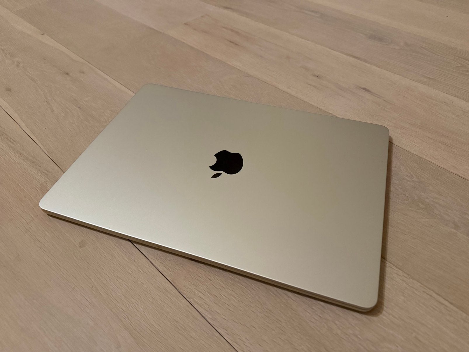 Macbook air M4, Ophalen, Zo goed als nieuw, SSD