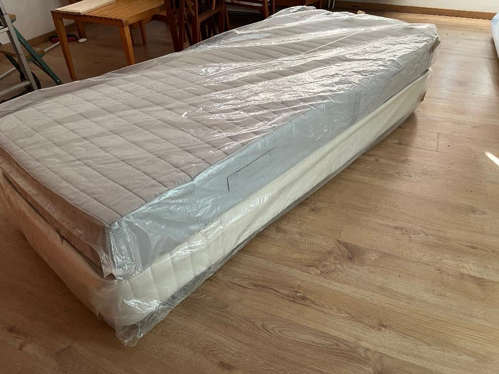 Lits boxspring, Utilisé, 200 cm, Deux personnes, Enlèvement