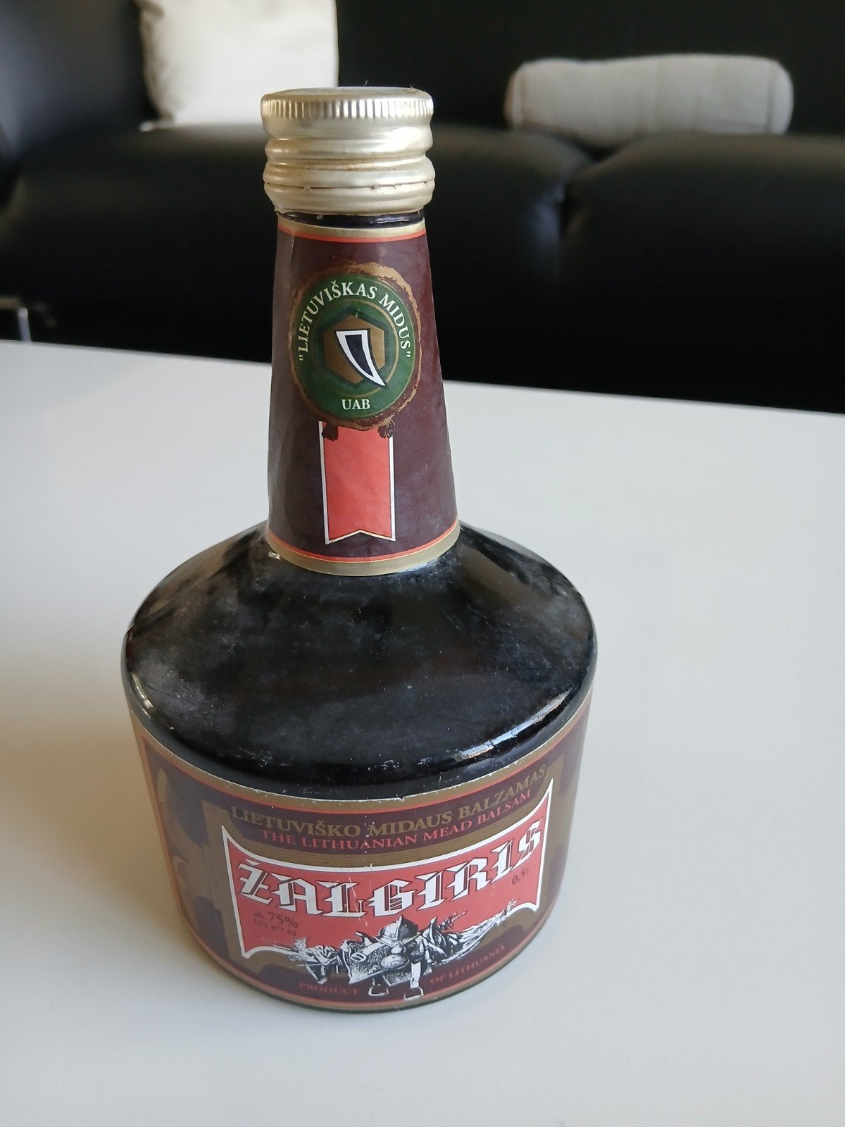 Boisson alcoolisée lituanienne à 75 % Zalgiris, Enlèvement ou Envoi