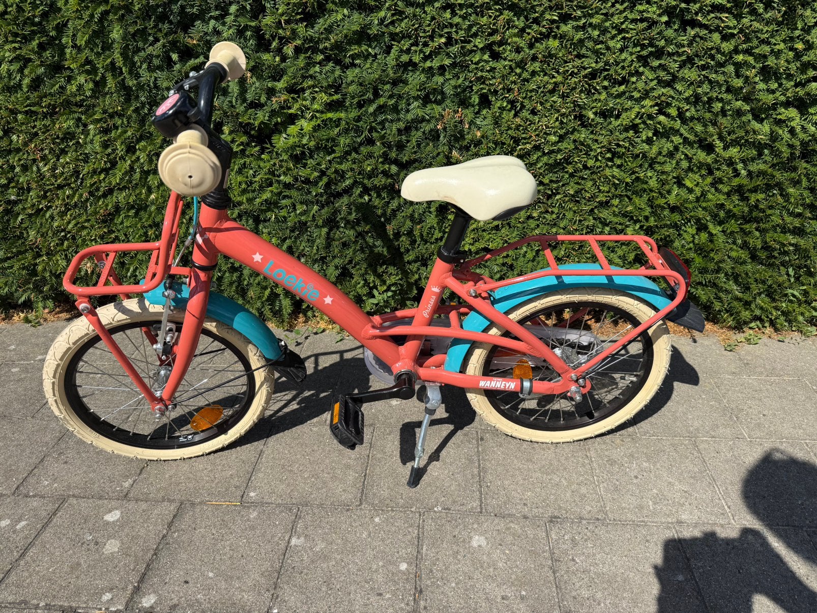 Kinderfiets Loekie 16 inch, Fietsen en Brommers, Ophalen, Zo goed als nieuw, 16 inch