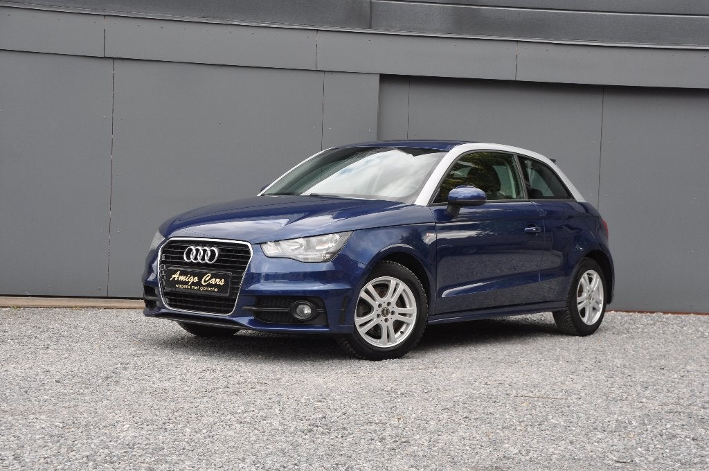 AUDI A1 14 TFSI AMBITION S-LINE, Auto's, Stof, A1, Zwart, Blauw