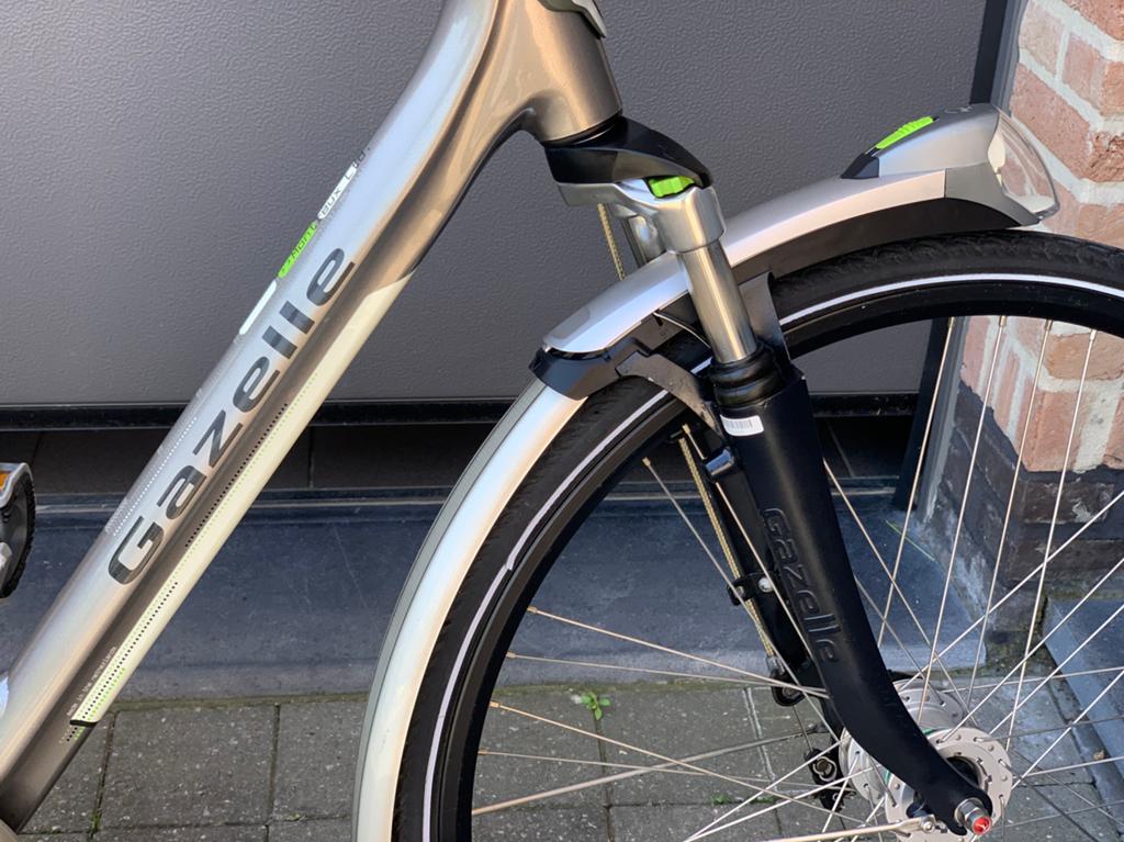 Damesfiets gazelle, Ophalen, Zo goed als nieuw