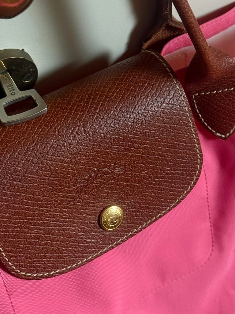 Longchamp Medium Le Pliage Top Handle Tote Fig, Handtassen en Accessoires, Tassen | Schoudertassen, Gebruikt, Overige merken, Roze