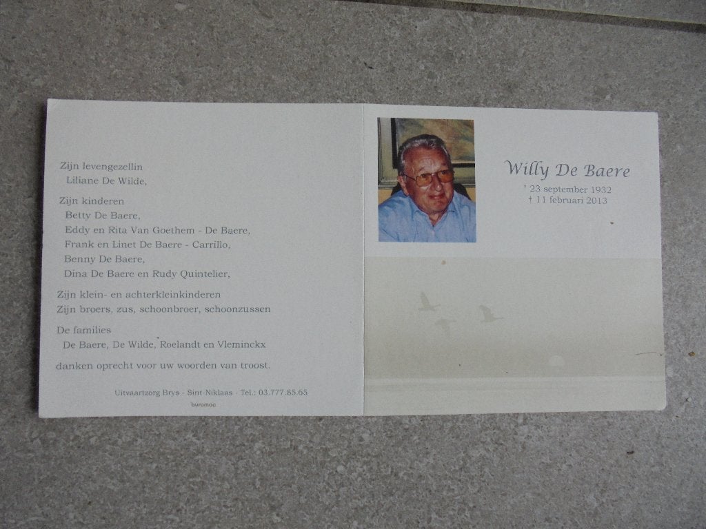 Doodsprentje Willy de Baere, Oud Voetbalspeler SK Beveren, Verzamelen, Bidprentjes en Rouwkaarten, Verzenden
