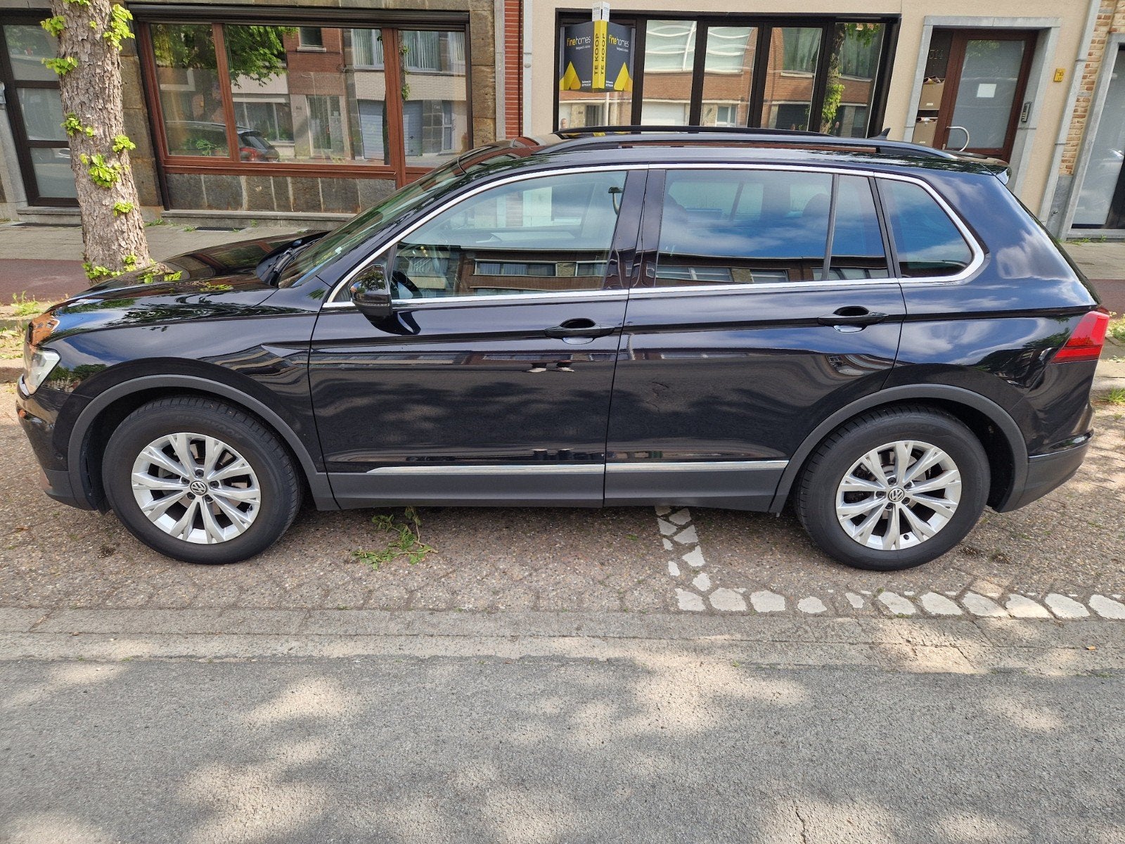 Volkswagen tiguan 2.0 diesel, Auto's, Volkswagen, Particulier, Tiguan, 360° camera, ABS, Achteruitrijcamera, Adaptieve lichten