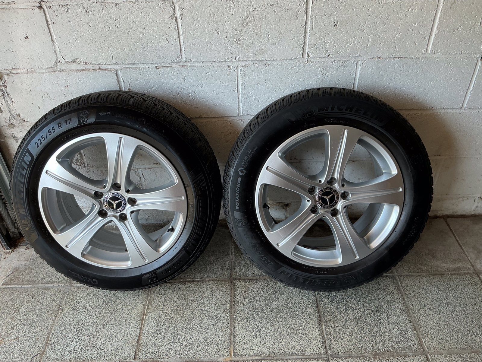 4 pneus 225/55R 17 H Continental, Autos : Pièces & Accessoires, Pneu(s)