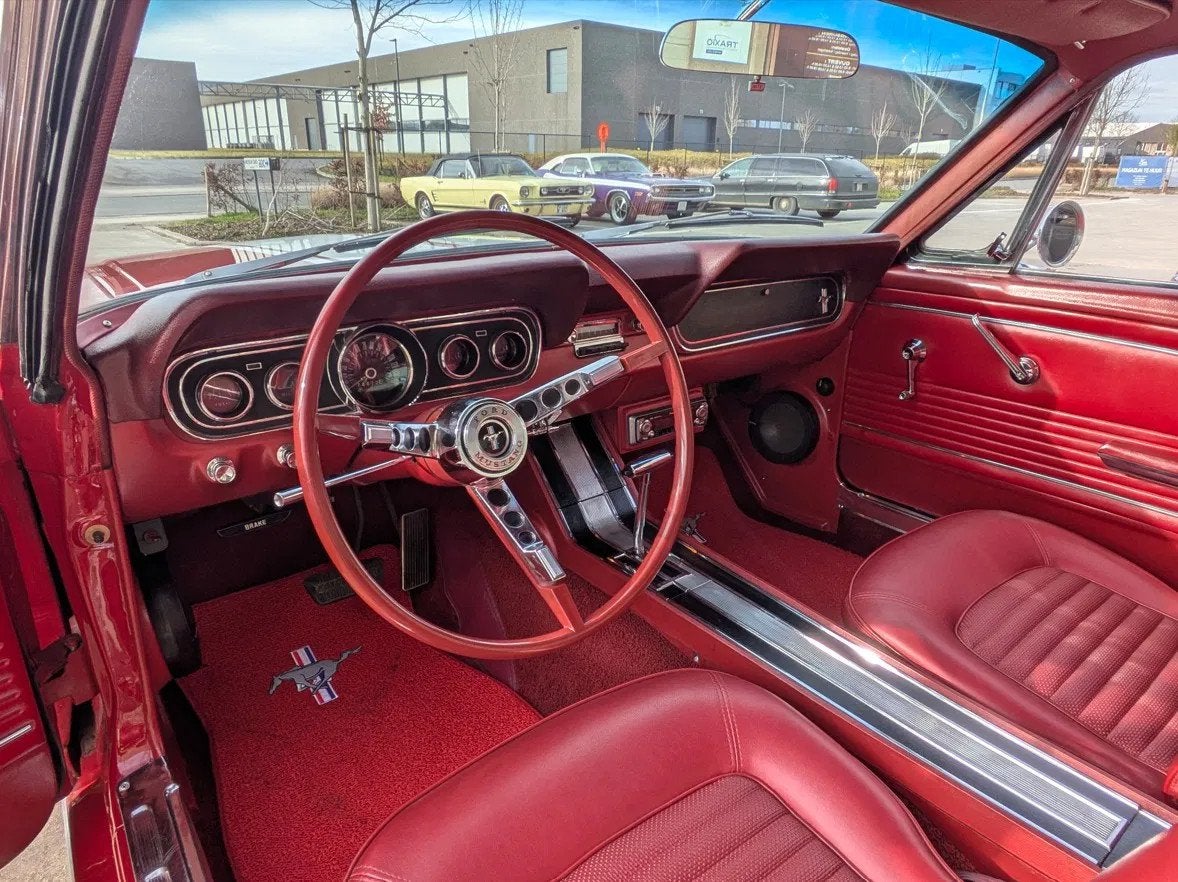 Ford USA Mustang fastaback (bj 1966, automaat), foto 10