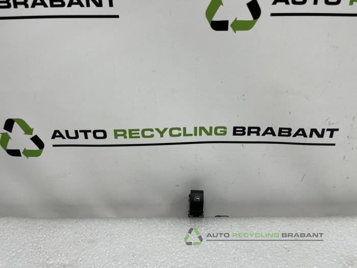 Elektrisch Raam Schakelaar van een Volkswagen Bora, Auto-onderdelen, Dashboard en Schakelaars, Gebruikt, 3 maanden garantie, Ophalen of Verzenden