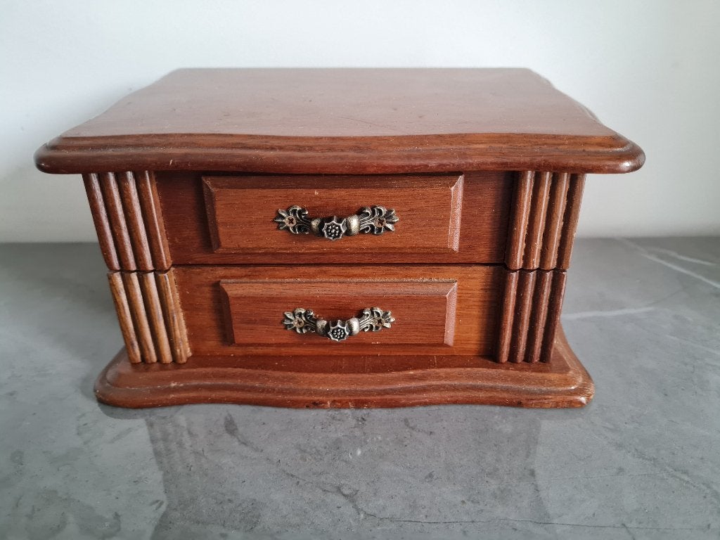 uniek juwelenkistje in de vorm van commode - sieradenkistje, Ophalen of Verzenden