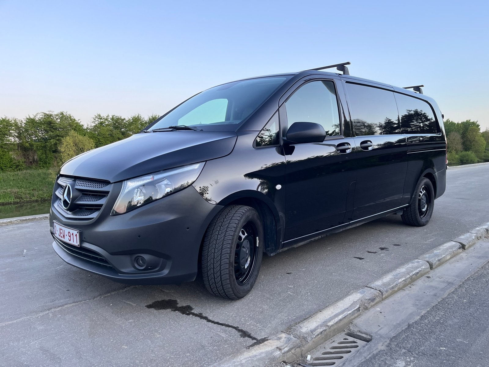 Mercedes Vito +++ inrichting Werk/Camper (geen Marco Polo), Auto's, Achterwielaandrijving, Zwart, 120 kW, Particulier