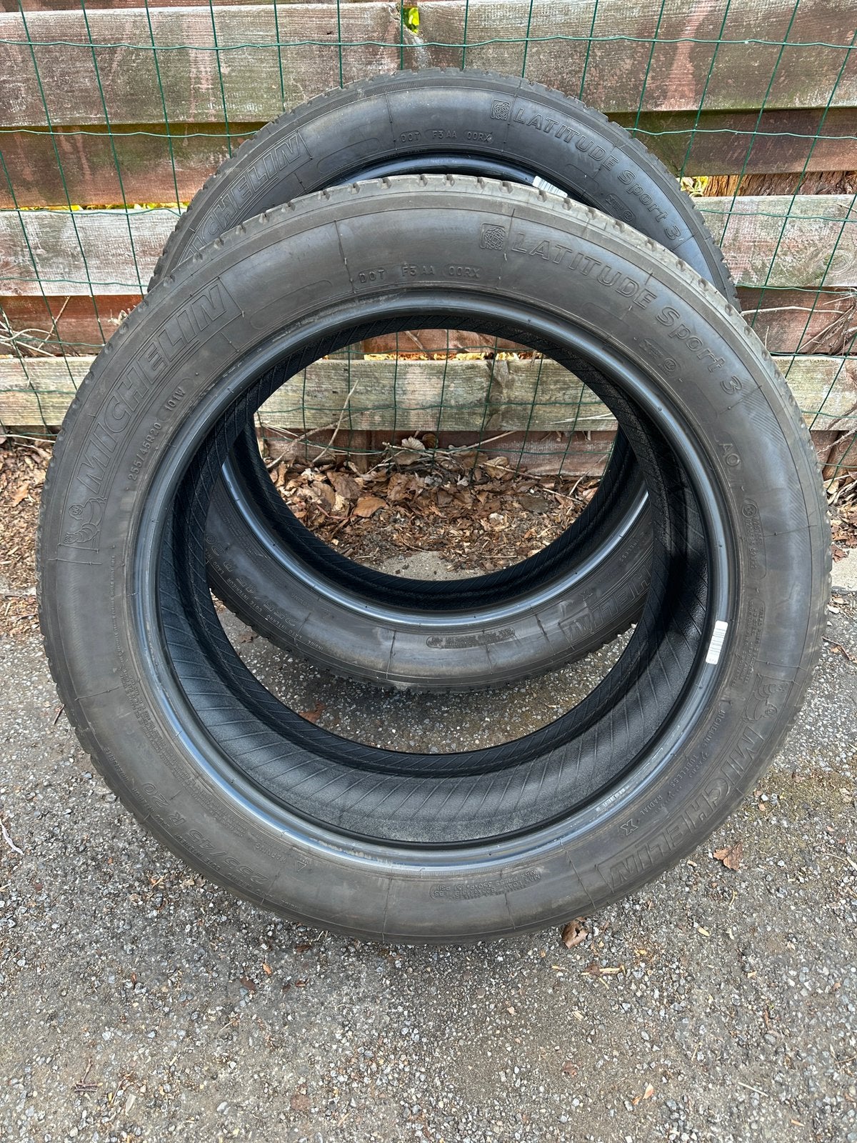 Michelin 255/45 R20, Ophalen, Band(en)