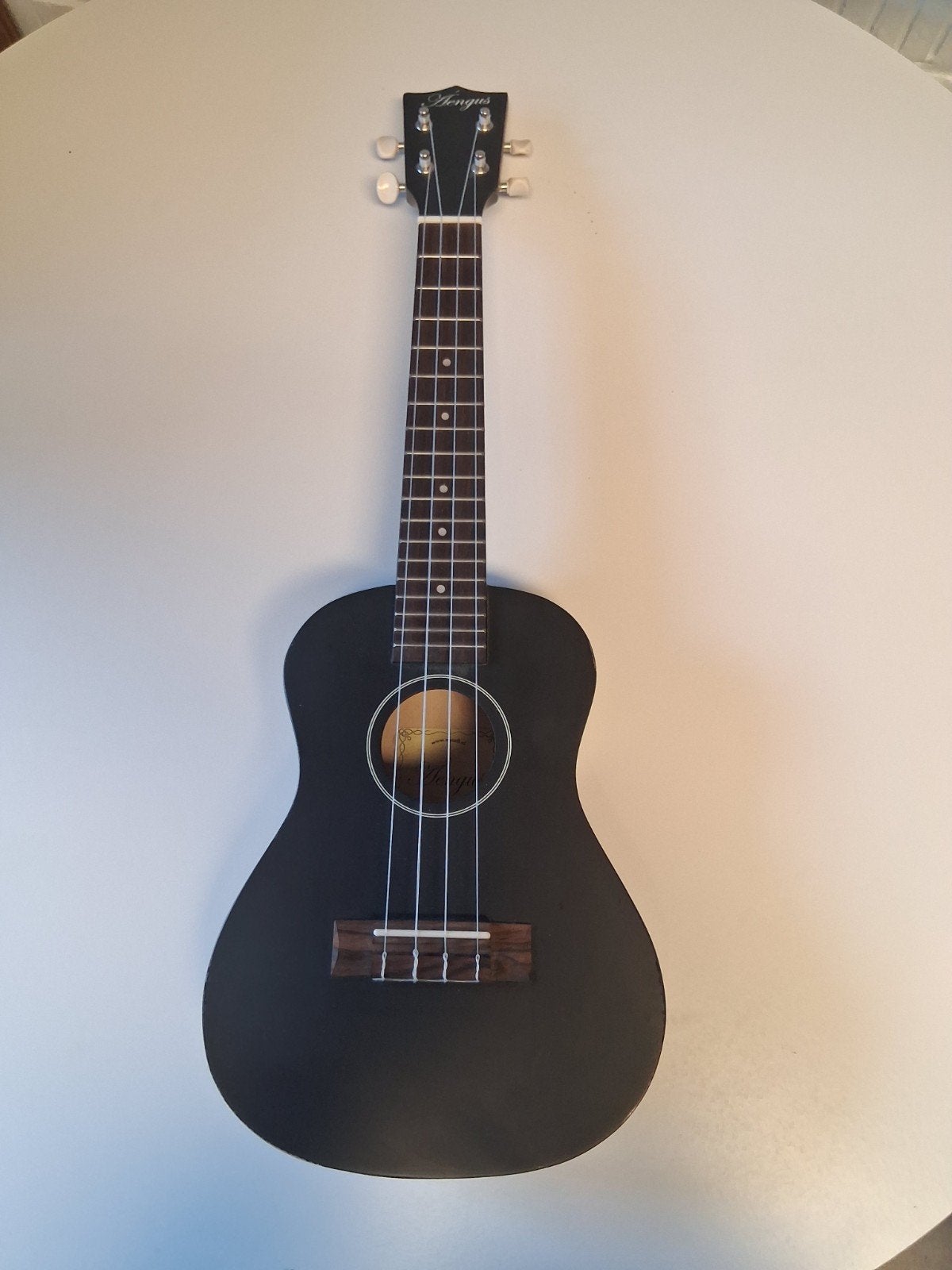 Concert Ukulele, Muziek en Instrumenten, Snaarinstrumenten | Gitaren | Akoestisch, Ophalen