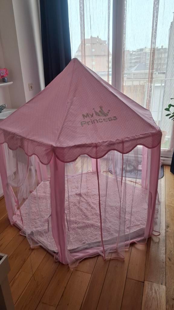 Tente princesse fille enfant, Enfants & Bébés, Enlèvement, Utilisé
