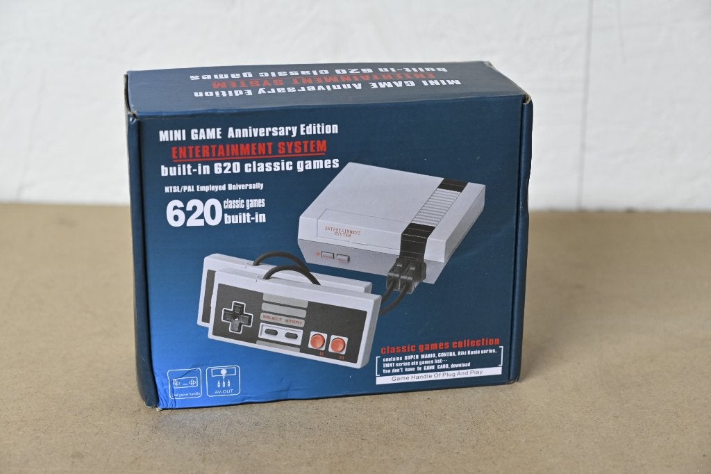 Console rétrogaming nintendo NES system avec 620 jeux, Enlèvement ou Envoi, Comme neuf, Avec 2 manettes, Avec jeux