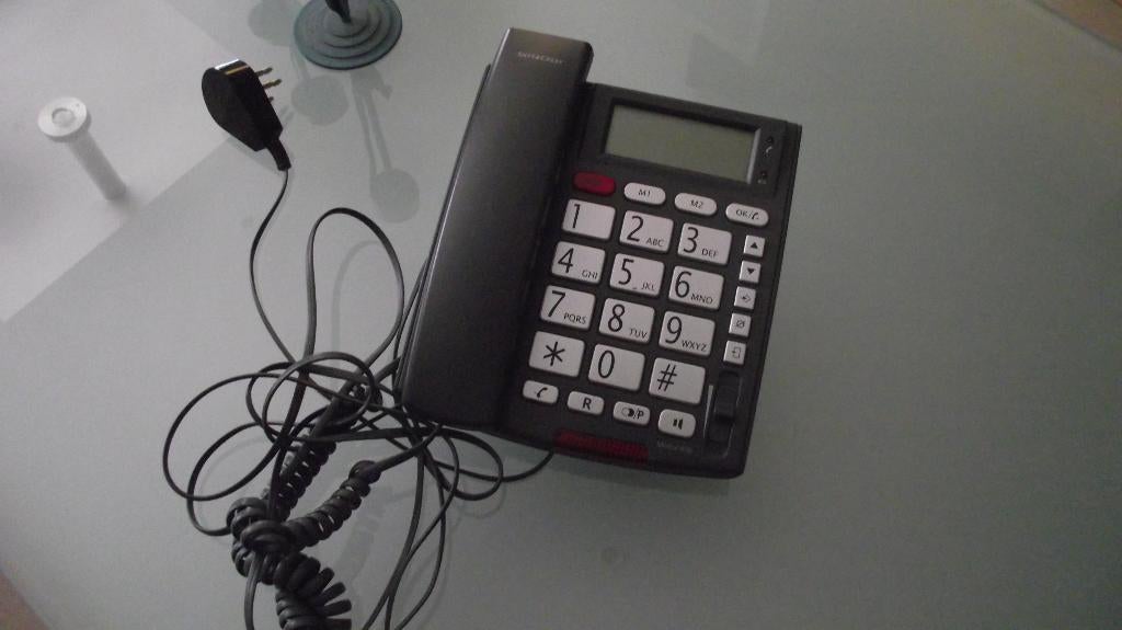 telefoon met extra grote toetsen,, Telecommunicatie, Vaste telefoons | Niet Draadloos, Ophalen of Verzenden