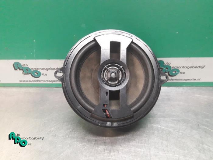 Haut-parleur d'un Renault Clio (Clio 3 06-), Autos : Pièces & Accessoires, Électronique & Câbles, Renault, Utilisé, 3 mois de garantie