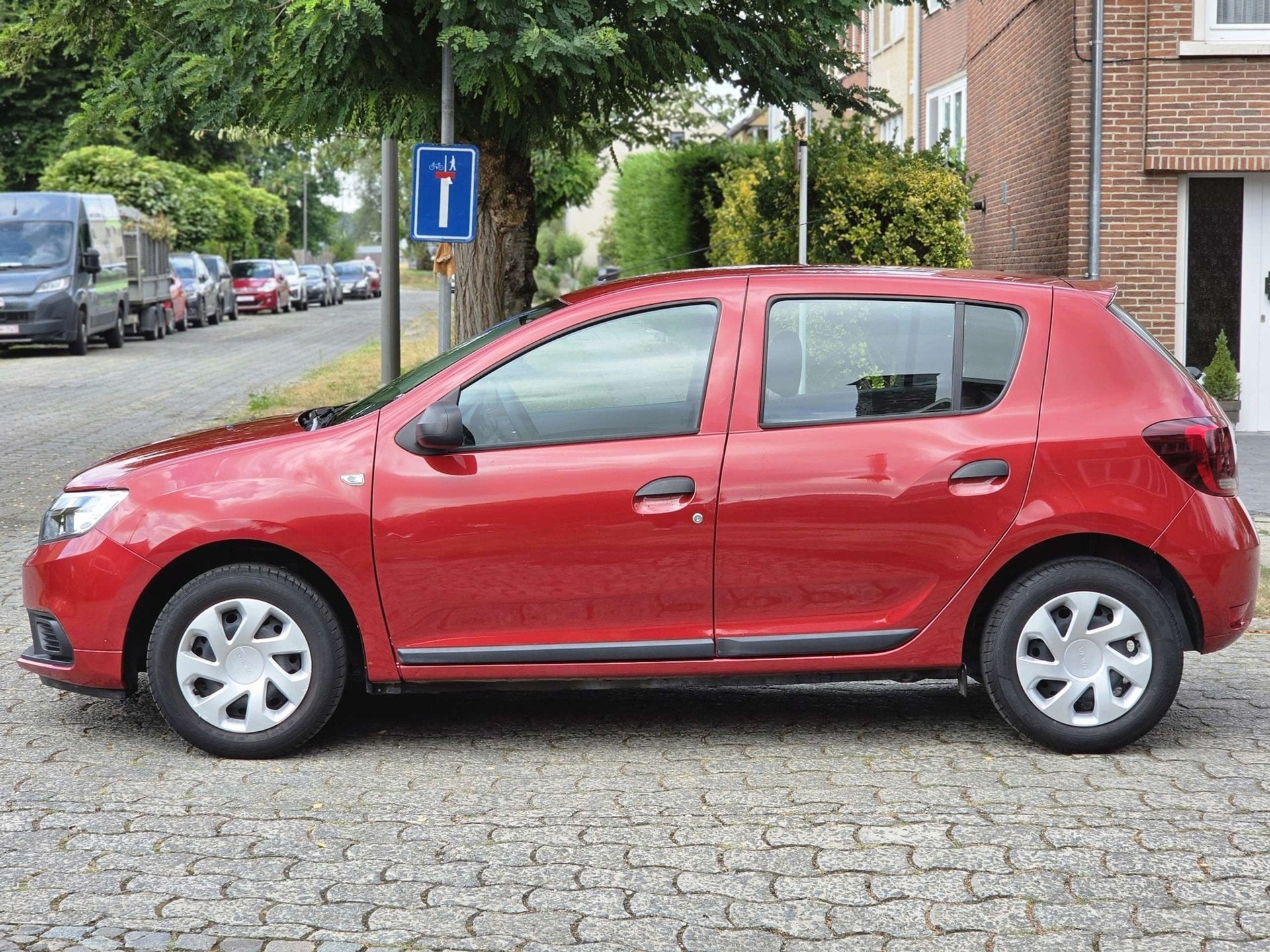 Dacia Sandero 1.0i SCe !018.300KM! 1E EIGENAAR NIEUW STAAT!, Autos, Dacia, Rouge, Achat, Euro 6, Entreprise