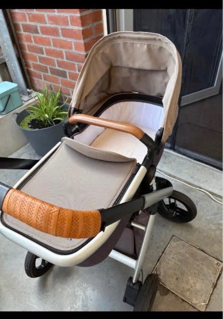 Dubatti kinderwagen 2in1 – Grey & Soft Taupe + extra’s, Kinderen en Baby's, Gebruikt, Met reiswieg, Ophalen, Kinderwagen