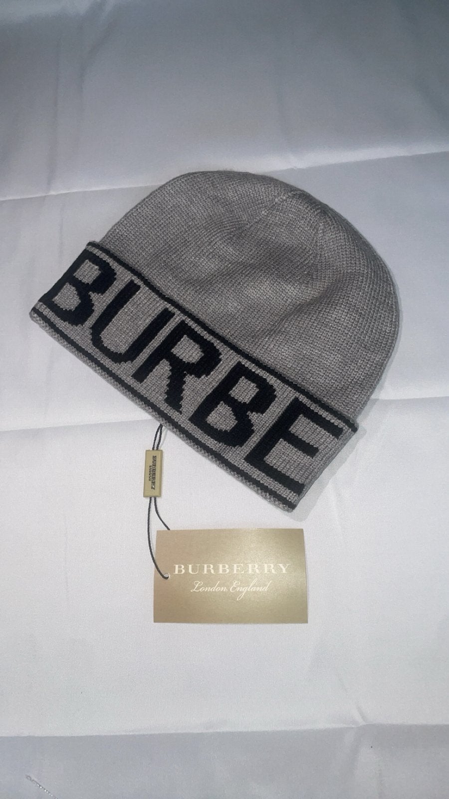 Burberry muts grijs, Kleding | Heren, Ophalen of Verzenden, Zo goed als nieuw, Muts