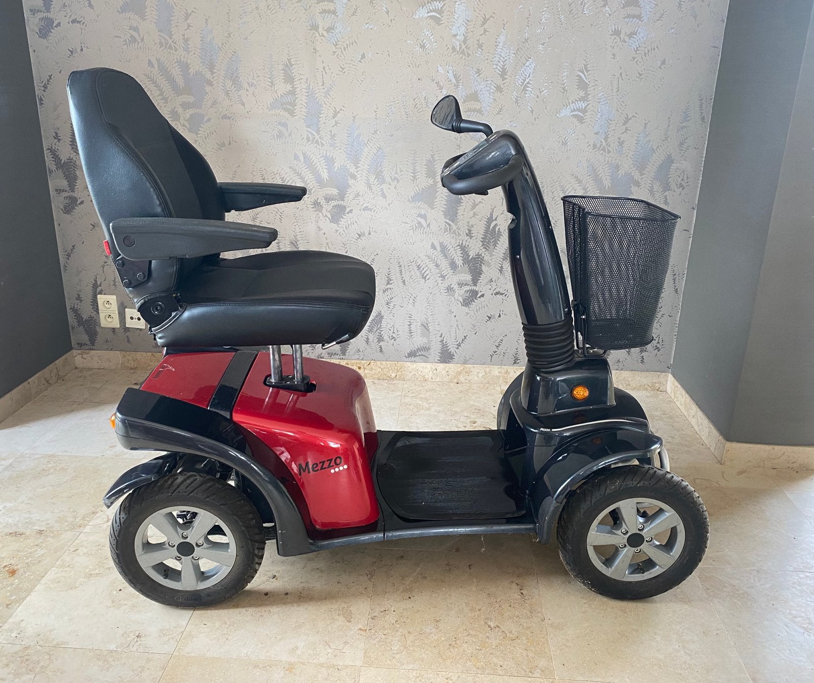 Mezzo scootmobiel in prima staat, Diversen, Brommobielen en Scootmobielen, Ophalen, Zo goed als nieuw