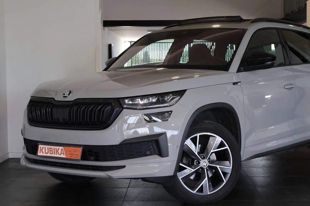 Skoda Kodiaq Kodiaq 1.5 TSI ACT Sportline II DSG Pano 360, Argent ou Gris, Entreprise, Noir, 5 portes