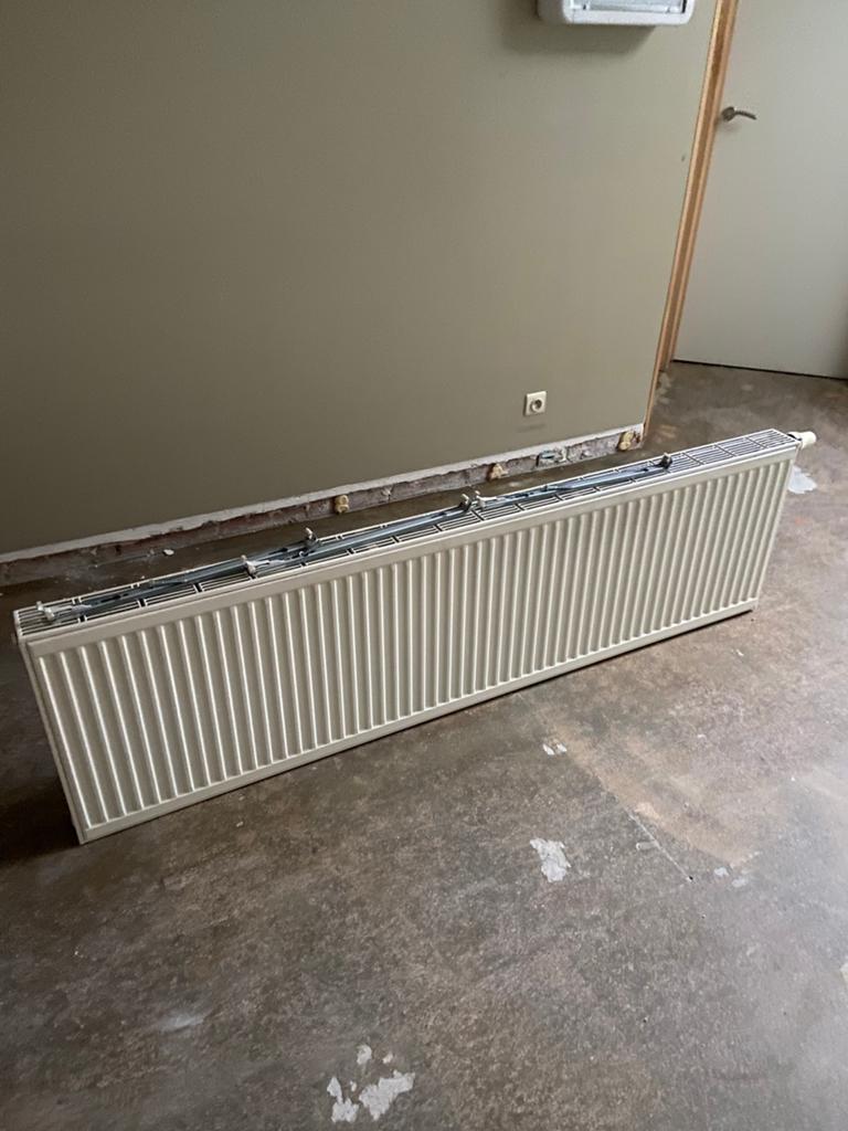 Radiator, Bricolage & Construction, Enlèvement, Utilisé, 150 cm ou plus, Radiateur
