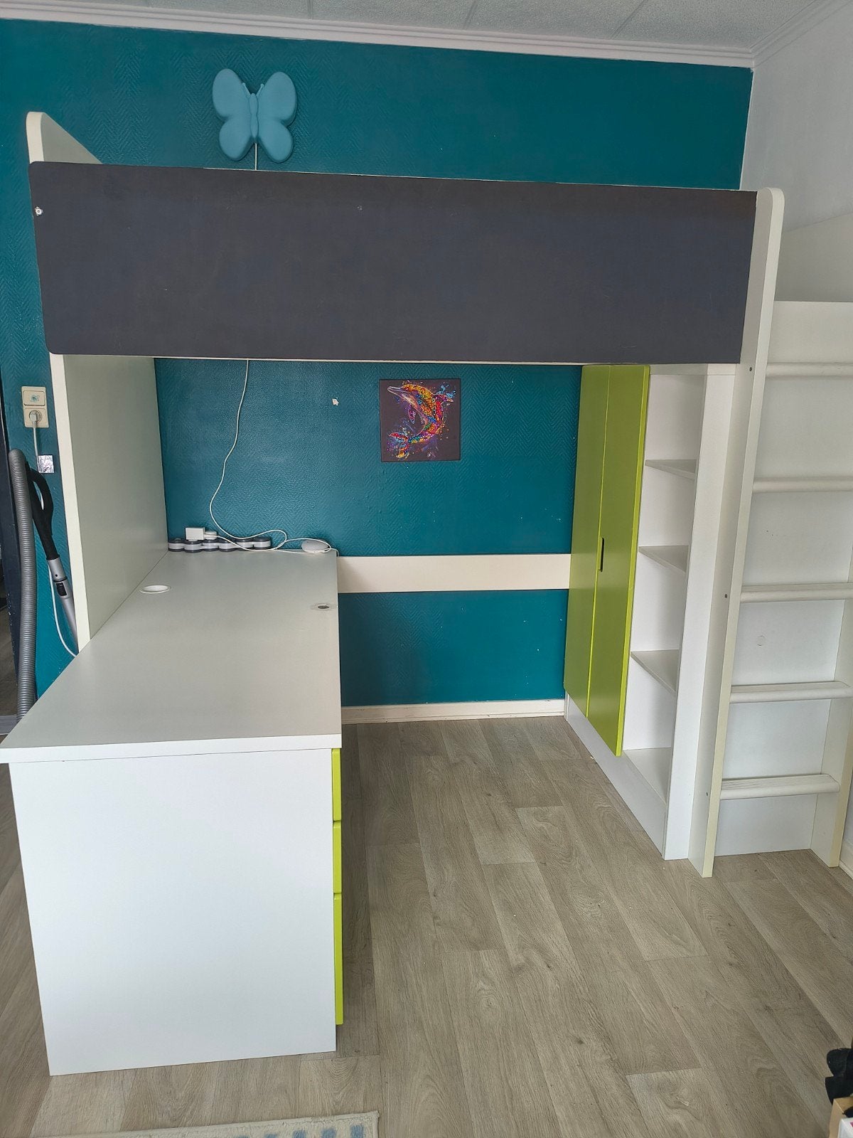Ikea stuva hoogslaper met bureau, Kinderen en Baby's, Kinderkamer | Stapelbedden en Hoogslapers, Ophalen, Hoogslaper