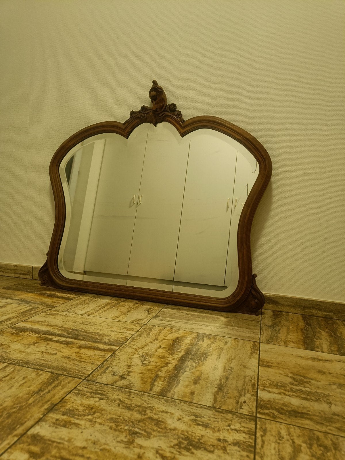 Antieke franse houten spiegel, Ophalen