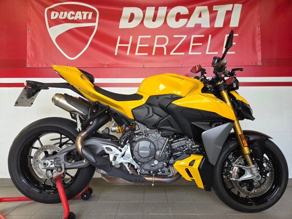 Streetfighter V2 S, Motos, Permis Moto A, Entreprise, Occasion, Plus de 35 kW